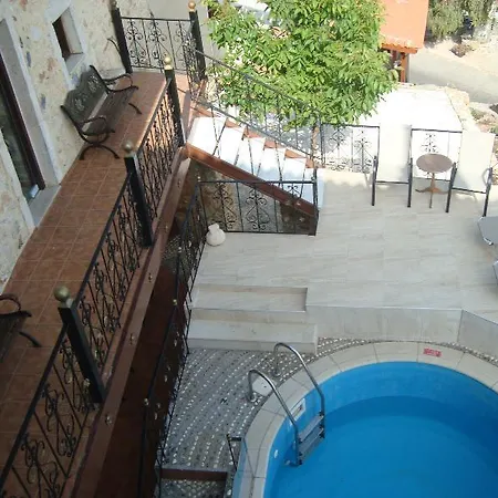 Aparthotel Agrotikon Damasta